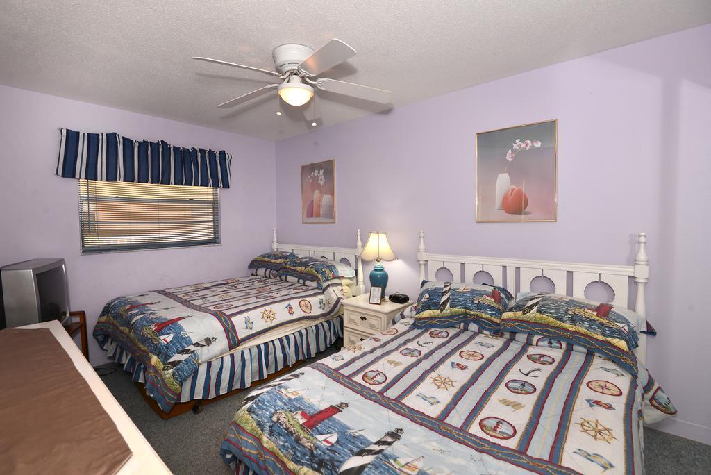 Holiday Villas II Clearwater Beach Exterior photo